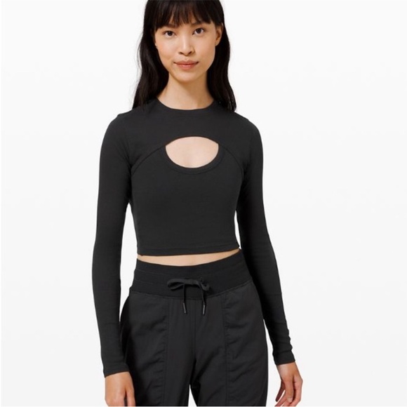lululemon athletica Tops - Lululemon Black LA Better Best Long Sleeve Crop Cropped Keyhole Cut Out Size 10